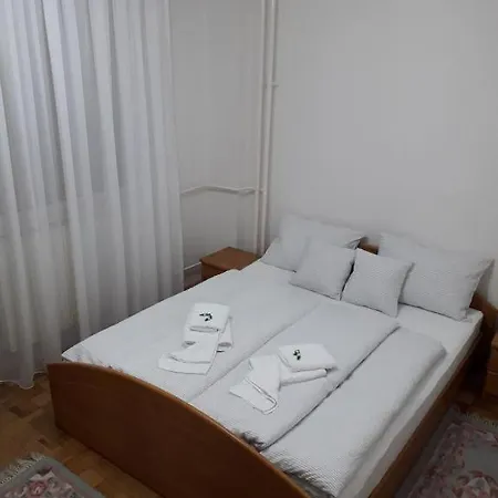 Divan Apartment