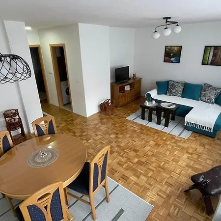Divan Apartment Tuzla